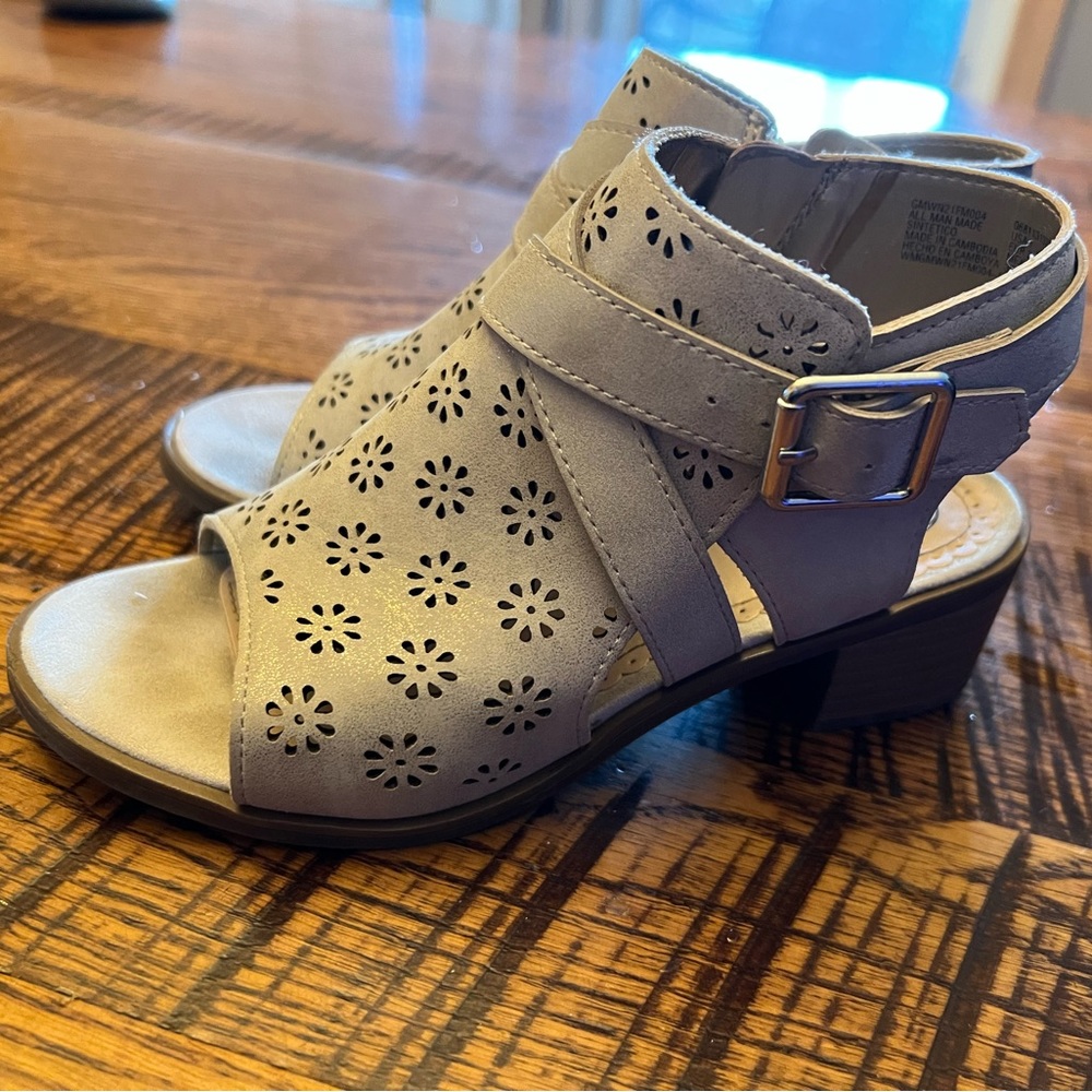 Girls Sandals